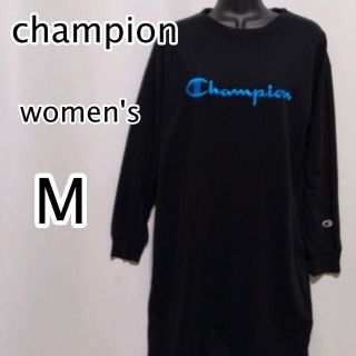 チャンピオン(Champion)のChampion　ワンピースレディース　長袖　スポーティ　カジュアル(ひざ丈ワンピース)