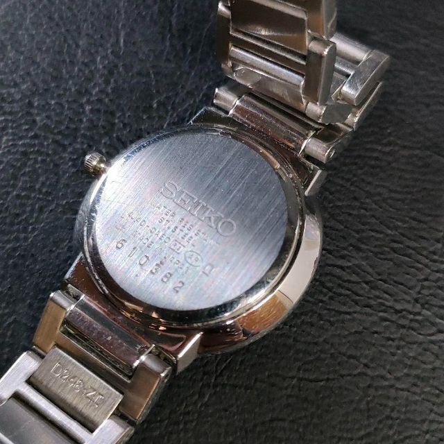 極美品【稼働品】SEIKO セイコーエクセリーヌ 4J40 グレー シルバーQZ