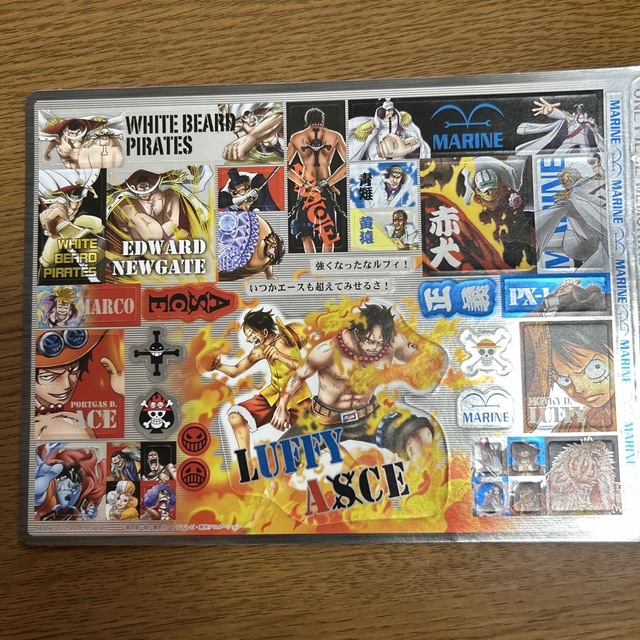 ONE PIECE(ワンピース)のワンピース　キラキラシール エンタメ/ホビーの漫画(少年漫画)の商品写真