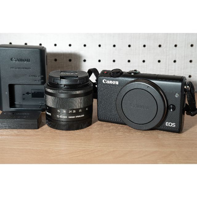 Canon EOS M100スマホ/家電/カメラ