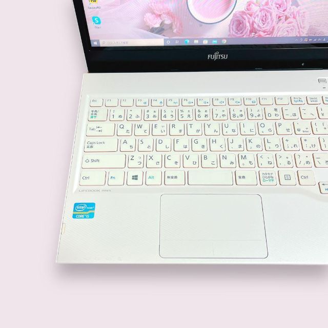 富士通 - サクサクSSD✨富士通❣️8GB❤️カメラ付 薄型ノートPC 中古