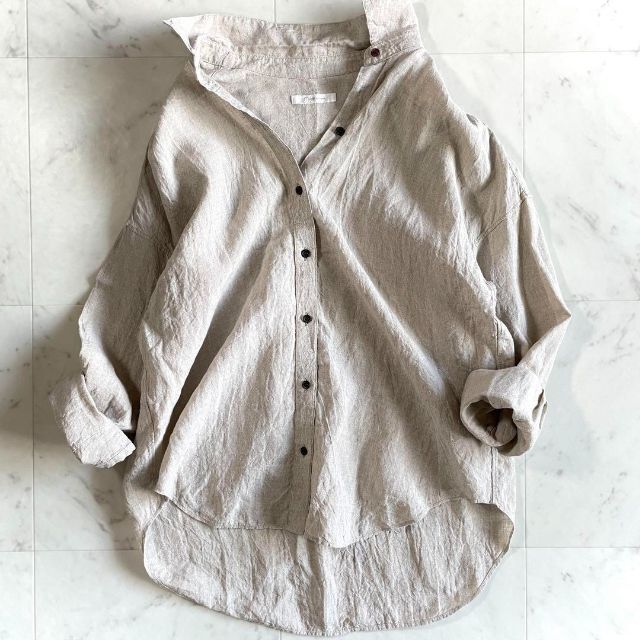 Plage(プラージュ)の極美品♪プラージュ Plage Natural dyed リネンシャツ ベージュ レディースのトップス(シャツ/ブラウス(長袖/七分))の商品写真