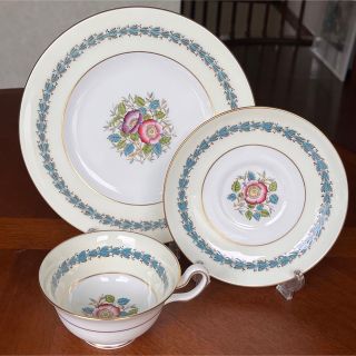 WEDGWOOD - 【希少品】ビンテージ 緑壺 ウェッジウッド WEDGWOOD - 【希少品】ビンテージ 緑壺 ウェッジウッド