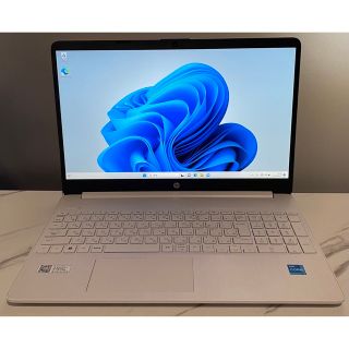 Hp 15s-fq5038TU i3 8GB 256GB  第12世代 2022