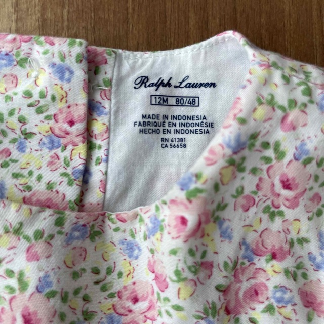 Ralph Lauren(ラルフローレン)のラルフローレン　花柄ワンピース　80 キッズ/ベビー/マタニティのベビー服(~85cm)(ワンピース)の商品写真