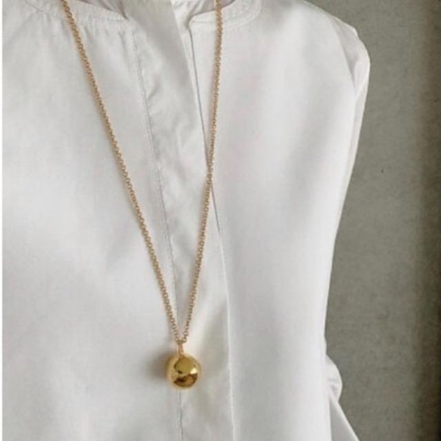 CHIEKO＋  wonky ball necklace レディースのアクセサリー(ネックレス)の商品写真
