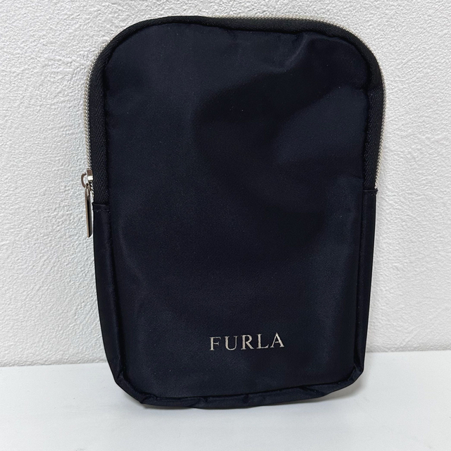 Furla(フルラ)のFURLA ポーチ ブラック レディースのファッション小物(ポーチ)の商品写真