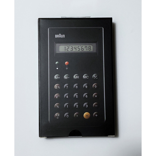 ブラウン(BRAUN)のBRAUN 電卓 復刻モデル BNE001BK 【未使用・未開封】(オフィス用品一般)