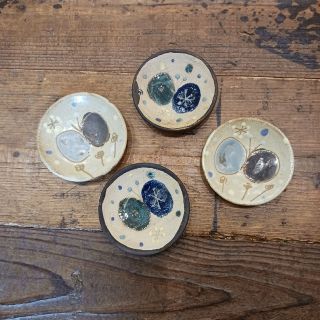 やちむん　土の種　豆皿(食器)