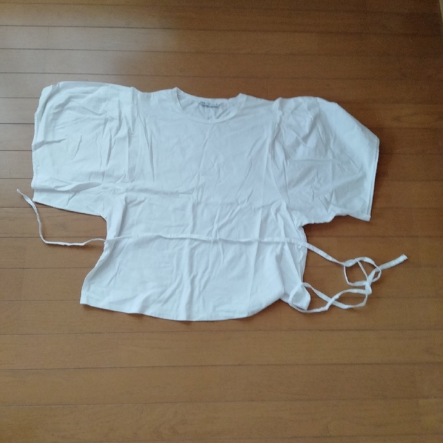 ZARA(ザラ)のZARA　袖　ティシャツ レディースのトップス(Tシャツ(長袖/七分))の商品写真