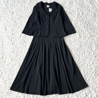 シビラ(Sybilla)の【美品】シビラ　ジャケット＋ワンピース　セットアップ　黒　M(スーツ)