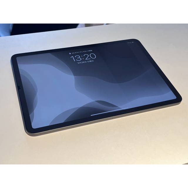 iPad Pro 11インチ Wi-Fiモデル 64GB キーボード付き iPad Pro 11インチ Wi-Fiモデル 64GB キーボード付き