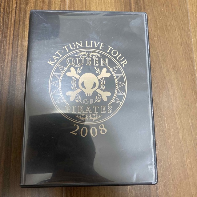 KAT-TUN(カトゥーン)のKAT-TUN　LIVE　TOUR　2008　QUEEN　OF　PIRATES  エンタメ/ホビーのDVD/ブルーレイ(ミュージック)の商品写真