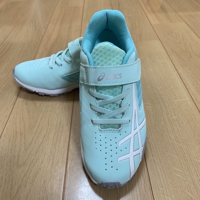 LAZERBEAM（ASICS）(レーザービーム)の美品　asics アシックス レーザービーム　20cm キッズ/ベビー/マタニティのキッズ靴/シューズ(15cm~)(スニーカー)の商品写真