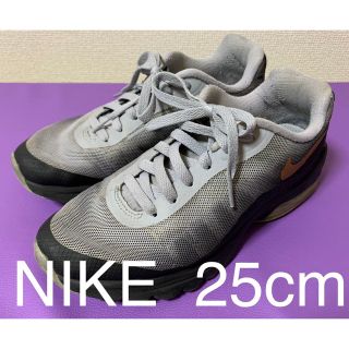 ナイキ(NIKE)の★激安出品中★NIKE ナイキ エアマックス インビガープリント 25センチ(スニーカー)