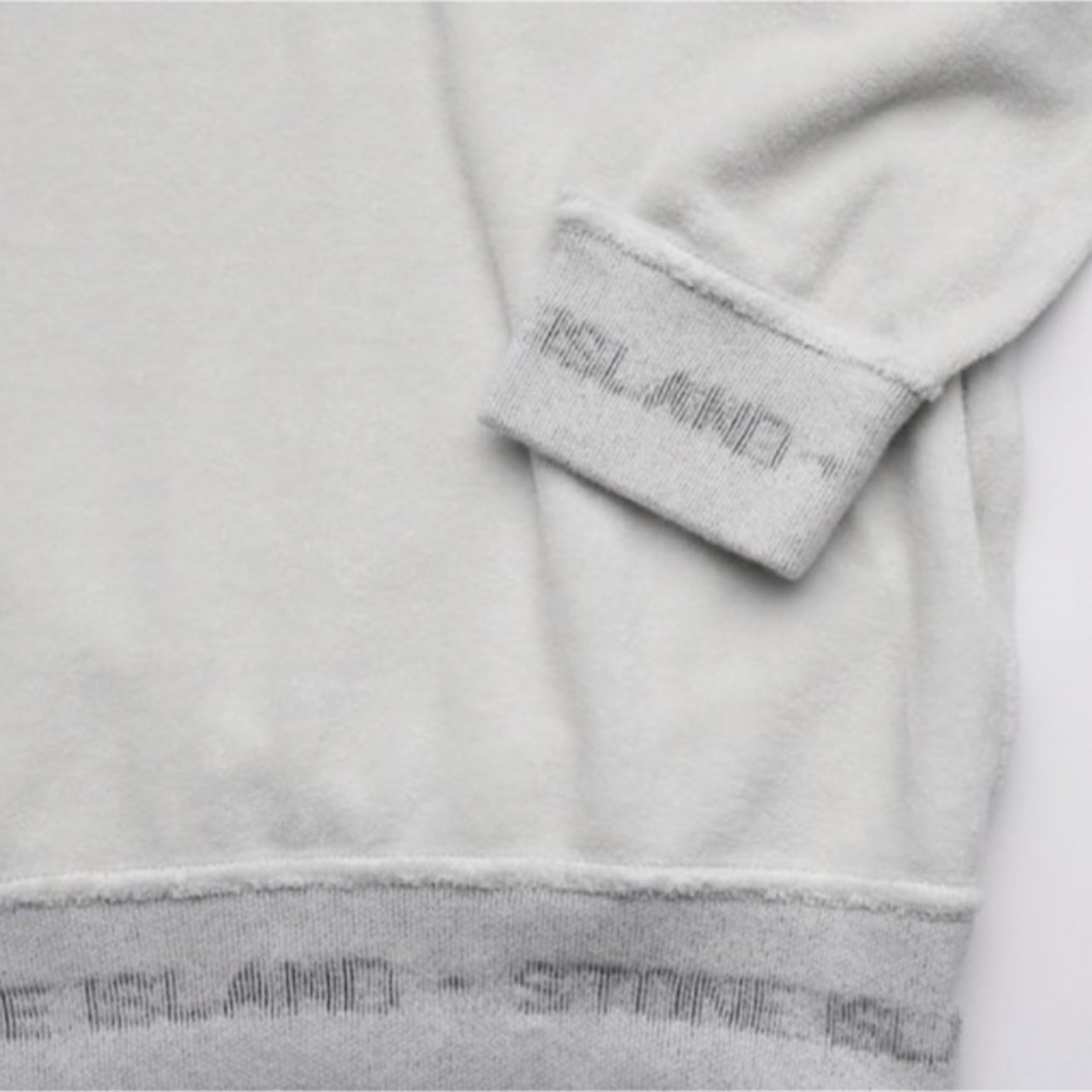 STONE ISLAND(ストーンアイランド)の★ストーンアイランド コットン100%パイル生地プルオーバー★ メンズのトップス(パーカー)の商品写真