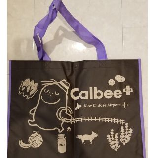 カルビー(カルビー)のカルビー　エコバッグ　不織布　新千歳空港限定(キャラクターグッズ)