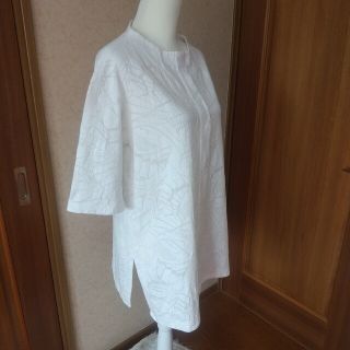 HIROKO KOSHINO(チュニック)のフリマアイテム一覧 HIROKO KOSHINO(チュニック)のフリマアイテム一覧