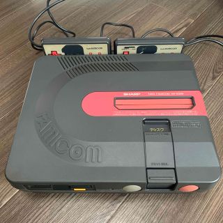 ファミリーコンピュータ(ファミリーコンピュータ)のツインファミコン　AN-500Bブラック【ジャンク】任天堂(家庭用ゲーム機本体)