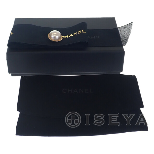 【Sランク】CHANEL シャネル フラップカードケース 名刺入れ AP3083 B09768 10601 キャビアスキン ホワイト ゴールド金具 ハート【ISEYA】