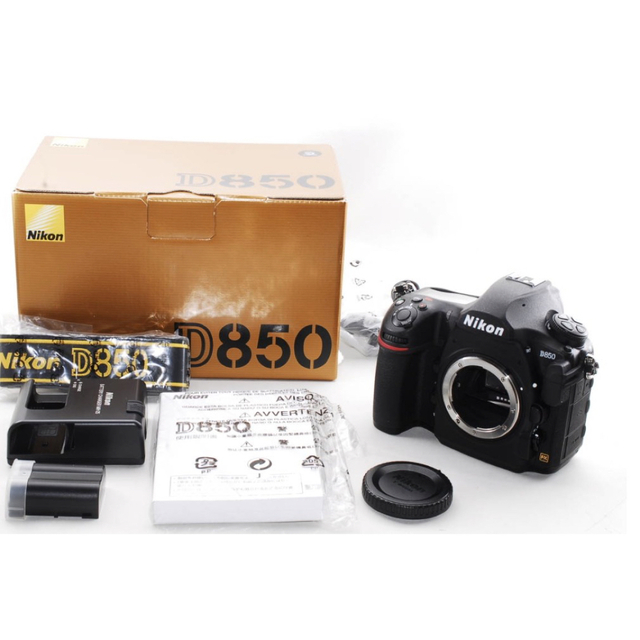 希少★ニコン　Nikon D850　奇跡のほぼ新品元箱付★ショット数1472回★