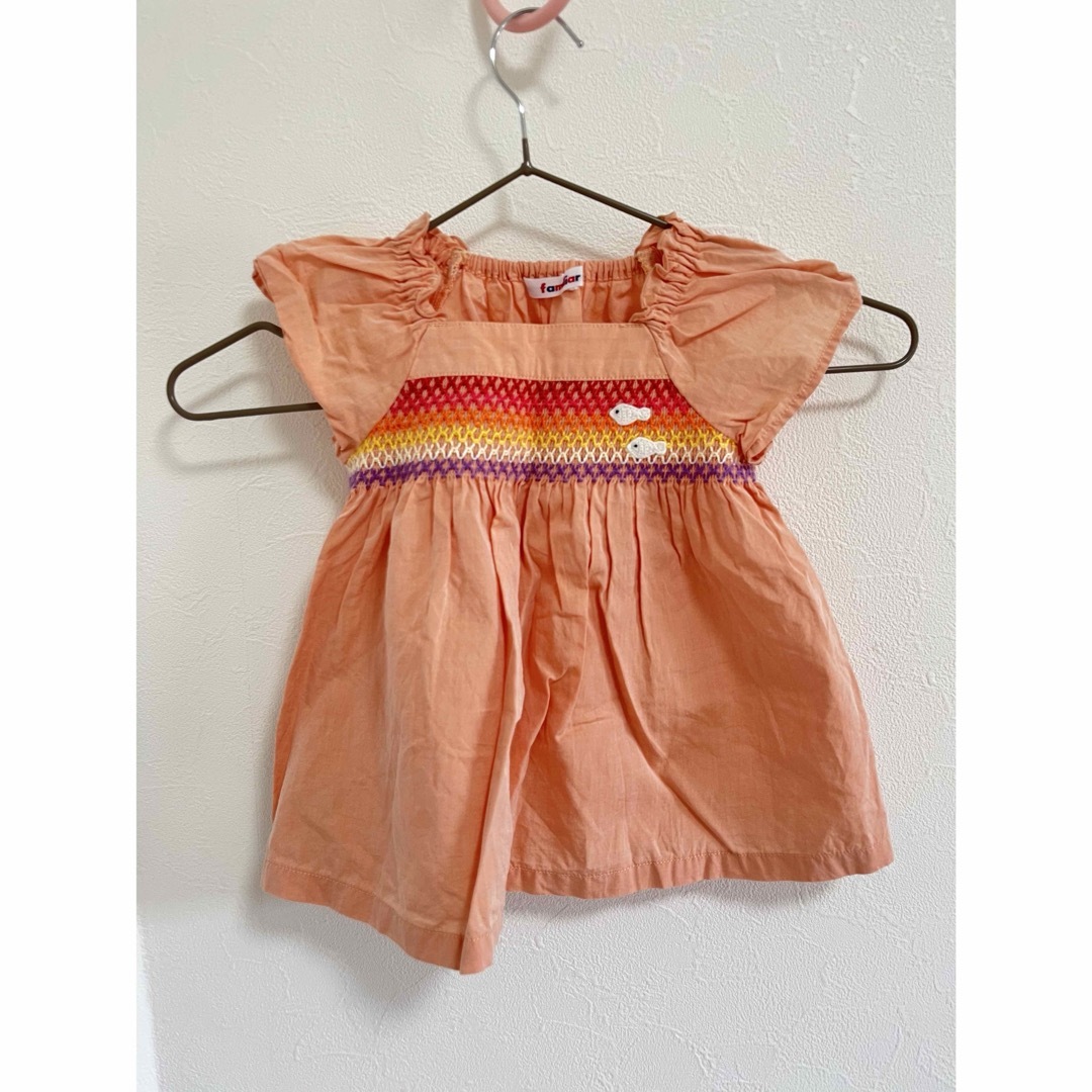 familiar(ファミリア)のファミリア　100 カットソー　ブラウス キッズ/ベビー/マタニティのキッズ服女の子用(90cm~)(Tシャツ/カットソー)の商品写真