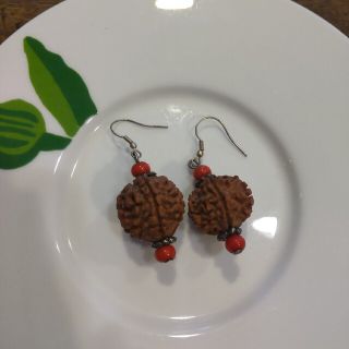 菩提樹の実　ピアス(ピアス)