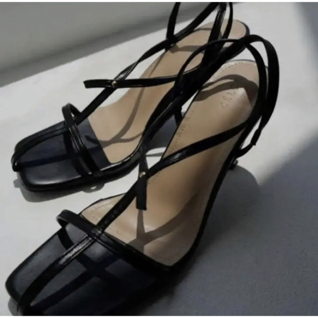 celon 　thin strap cross sandal 36 ブラウン レディースの靴/シューズ(サンダル)の商品写真