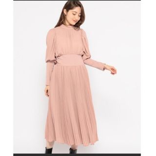 ミッシュマッシュ(MISCH MASCH)の新品 ミッシュマッシュ ウエストリブプリーツワンピース(ロングワンピース/マキシワンピース)