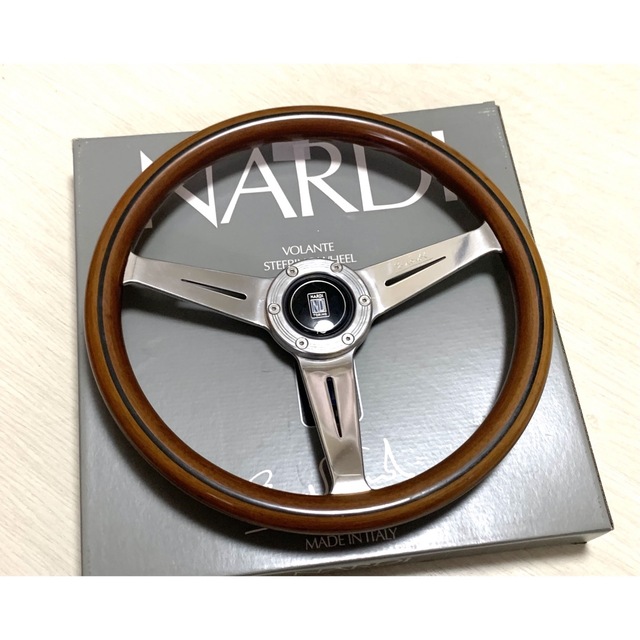 希少【NARDI Classic】36.5Φ ウッドステアリング　即決大歓迎