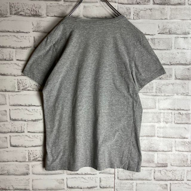 NIKE(ナイキ)の【人気定番Tシャツ】ナイキ⭐︎センターロゴTシャツ　グレーM189 レディースのトップス(Tシャツ(半袖/袖なし))の商品写真