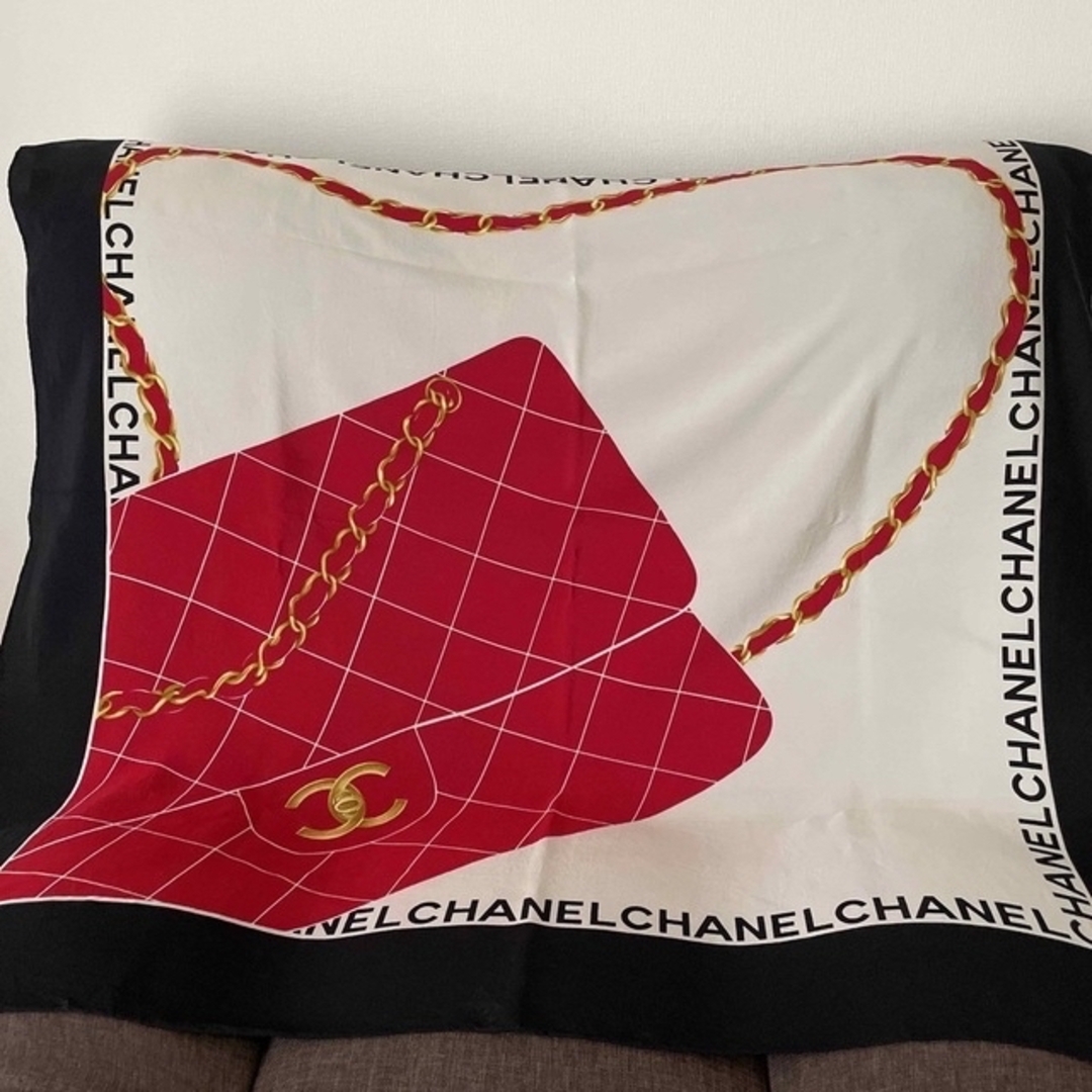 CHANEL - CHANEL未使用美品スカーフ 今月まで値下げの通販 by 凛's