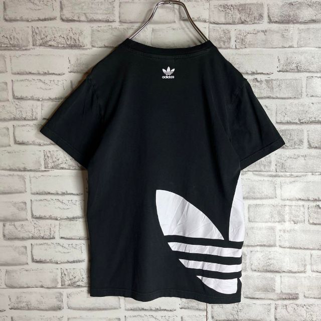 adidas(アディダス)の【希少デザイン ビッグロゴ】アディダス⭐︎トレフォイルロゴTシャツ　黒　M186 キッズ/ベビー/マタニティのキッズ服女の子用(90cm~)(Tシャツ/カットソー)の商品写真