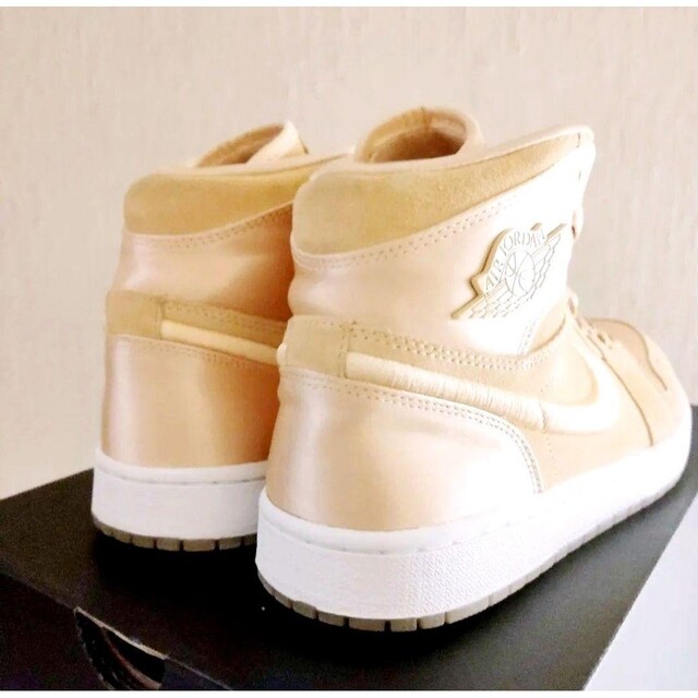 AIR JORDAN1RETRO ‘’ICE PEACH‘’ メンズの靴/シューズ(スニーカー)の商品写真