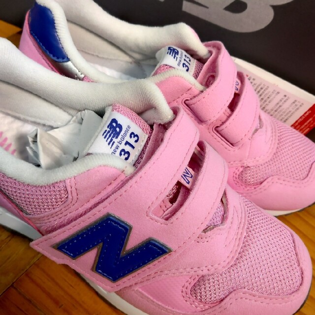 New Balance(ニューバランス)の新品☆ニューバランス　スニーカー キッズ/ベビー/マタニティのキッズ靴/シューズ(15cm~)(スニーカー)の商品写真