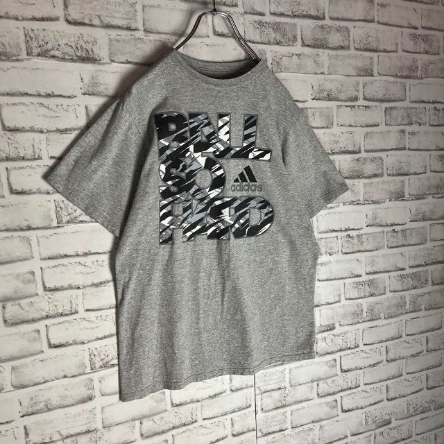 adidas(アディダス)の【人気ビッグロゴ】アディダス⭐︎センタープリントロゴ半袖Tシャツ　グレーM155 メンズのトップス(Tシャツ/カットソー(半袖/袖なし))の商品写真