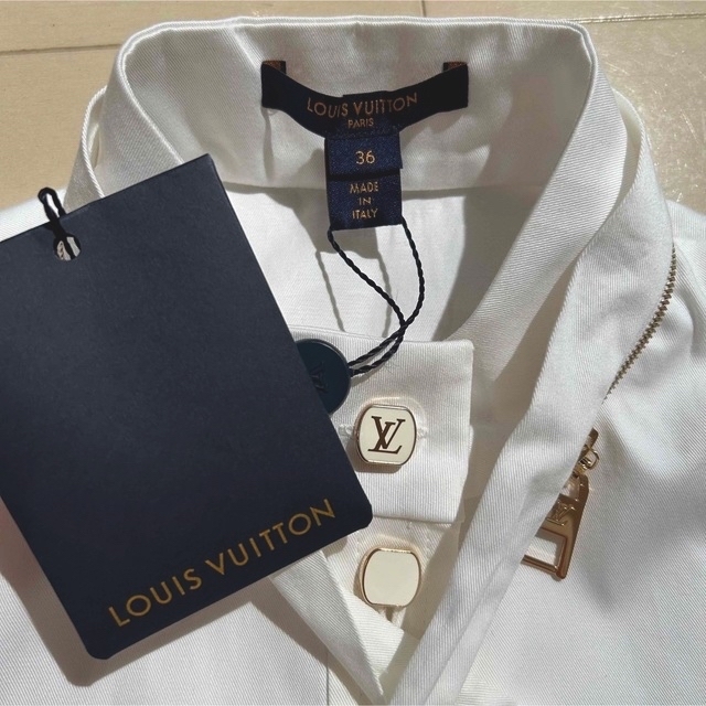 LOUIS VUITTON(ルイヴィトン)のLouis Vuitton(ルイヴィトン) トップス　 メンズのトップス(シャツ)の商品写真