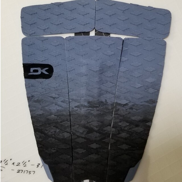 【新品】DAKINE　BRUCE IRONS PRO デッキパッド