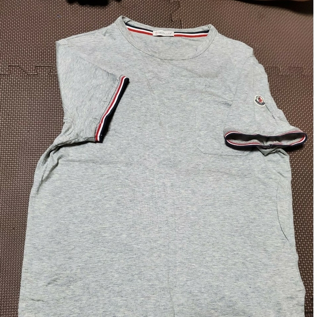 MONCLER(モンクレール)のMONCLER　Tシャツ メンズのトップス(Tシャツ/カットソー(七分/長袖))の商品写真