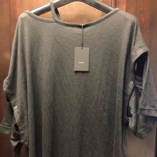 エモダ(EMODA)の新品 EMODA  黒　2way ルーズ カットソー ブラック(Tシャツ/カットソー(半袖/袖なし))