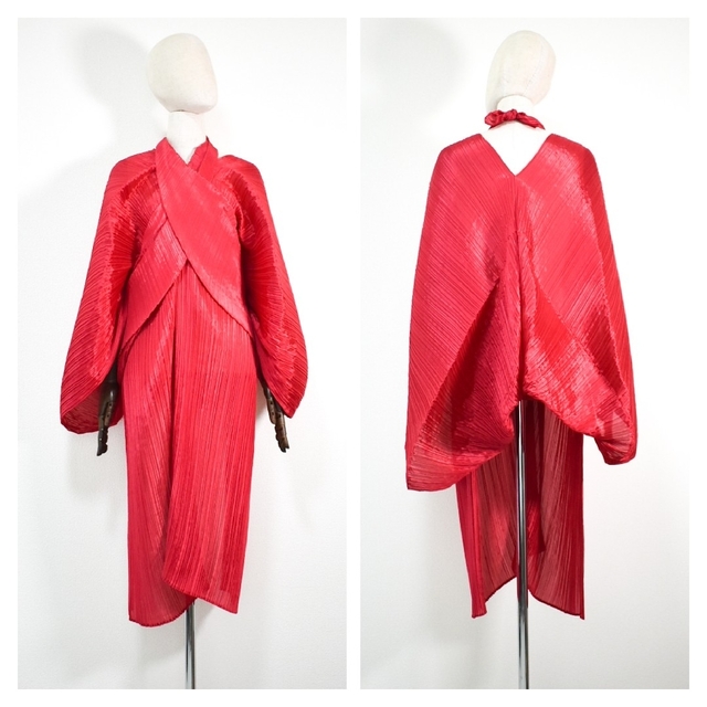 ★PLEATS PLEASE イッセイミヤケ★プリーツ 大判ポンチョ マダムT