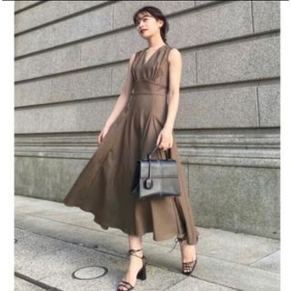 アニュアンス(ánuans)のl'or Open Neck Dress  L'or ロル　オープンネックドレス(ロングワンピース/マキシワンピース)