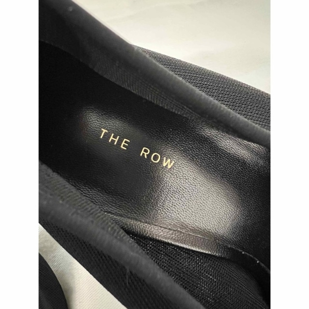 完売品】ザロウThe Row Sock Pump in Nylon 36-