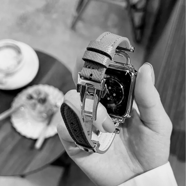 Apple Watch - アップルウォッチ スリム ブラック レザー バンド