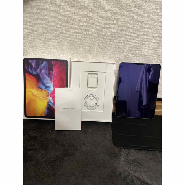 Apple iPad Pro 11インチ, Wi-Fi, 128GB スマホ/家電/カメラのPC/タブレット(タブレット)の商品写真