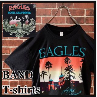 ミュージックティー(MUSIC TEE)の【美品】EAGLES イーグルス　ホテルカリフォルニア　バンドTシャツ 黒　古着(Tシャツ/カットソー(半袖/袖なし))