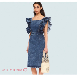 ワンピース ひざ丈ワンピース ミュウミュウ ドレスの通販 300点以上 | miumiuを買うならラクマ