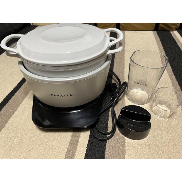 バーミキュラ ライスポット ホワイト PH23A-WH 5合炊き炊飯器 - 炊飯器