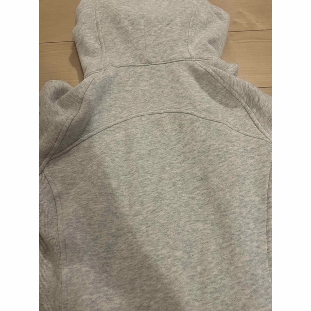 lululemon(ルルレモン)のlululemon scuba hoodie スポーツ/アウトドアのトレーニング/エクササイズ(ヨガ)の商品写真