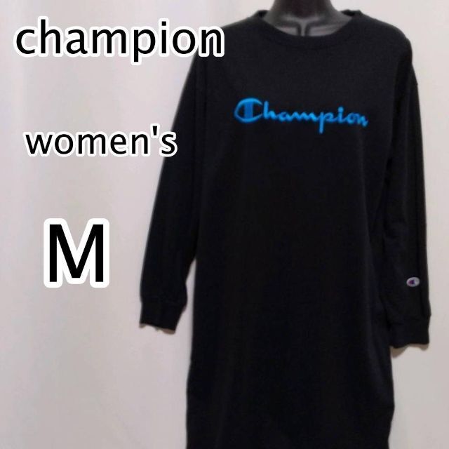 Champion(チャンピオン)のChampion　ワンピースレディース　長袖　スポーティ　カジュアル レディースのワンピース(ひざ丈ワンピース)の商品写真